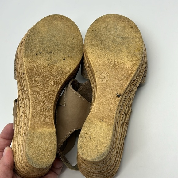 Spring Step MITU Wedge Sandals EU 36  Women's 5.5-6 Beige Perforated Leather - Picture 7 of 9